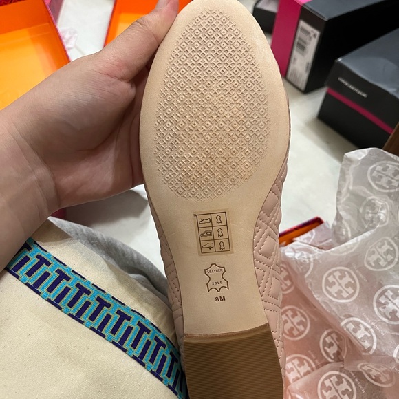 Tory Burch Pink Ballet style flats - Picture 6 of 6